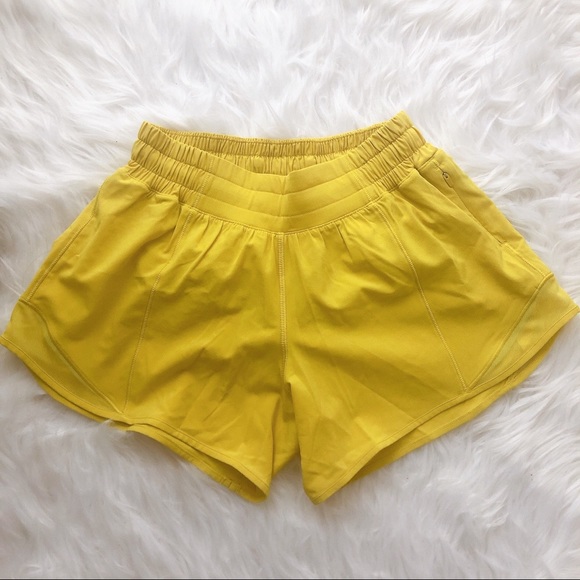 NWOT Lululemon Hotty Hot Short II *Long 4"-
Soleil - Picture 8 of 10